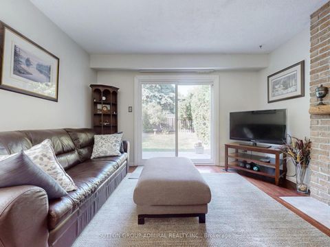 Photo 12 at 80 Castle Rock Drive, North Richvale, Richmond Hill Photo 12 at 80 Castle Rock Drive, North Richvale, Richmond Hill