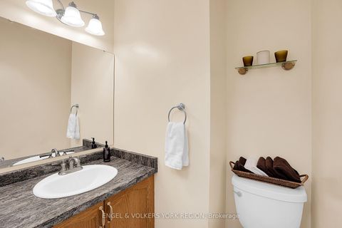 Photo 21 at 24 Timber Valley Avenue, Oak Ridges, Richmond Hill