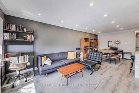 Photo 3 at 342 Hopewell Avenue, Belgravia, Toronto