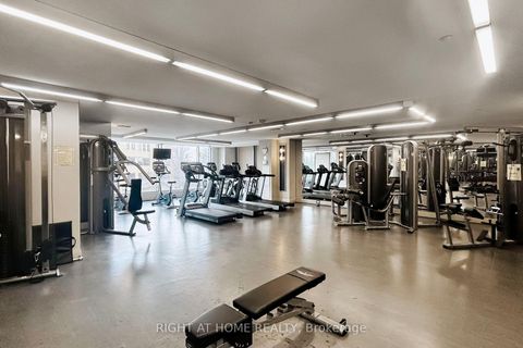 Photo 18 at 1609B - 9090 Yonge Street, South Richvale, Richmond Hill