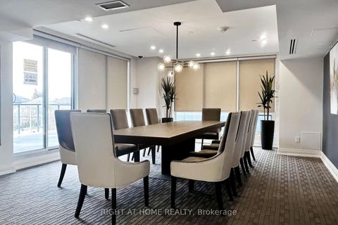 Photo 23 at 1609B - 9090 Yonge Street, South Richvale, Richmond Hill