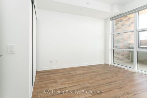 Photo 9 at 109 - 121 Ford Street, Pellam Park, Toronto