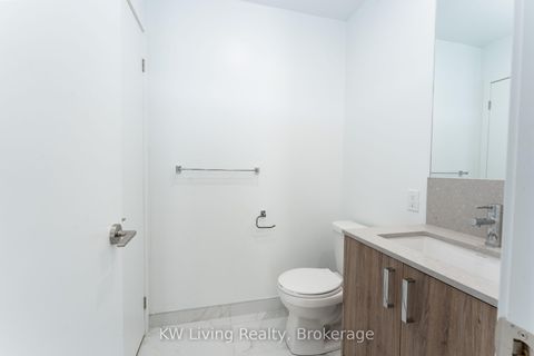 Photo 13 at 109 - 121 Ford Street, Pellam Park, Toronto