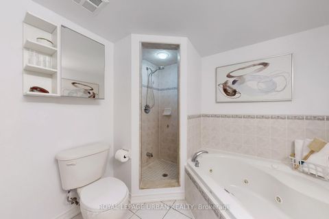 Photo 10 at 235 - 1837 Eglinton Avenue E, Victoria Village, Toronto