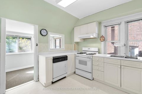Photo 13 at 90 Neville Park Boulevard, The Beaches, Toronto