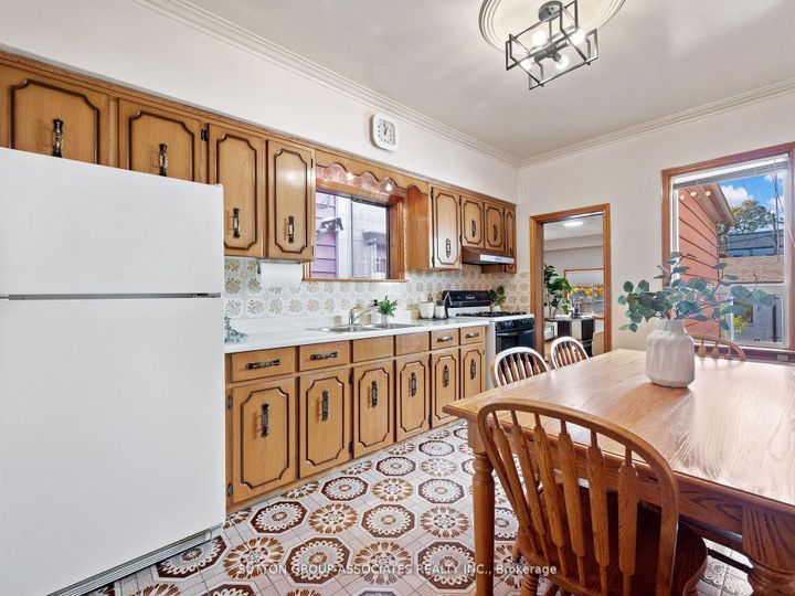 Photo 10 at 696 Crawford Street, Little Italy, Toronto