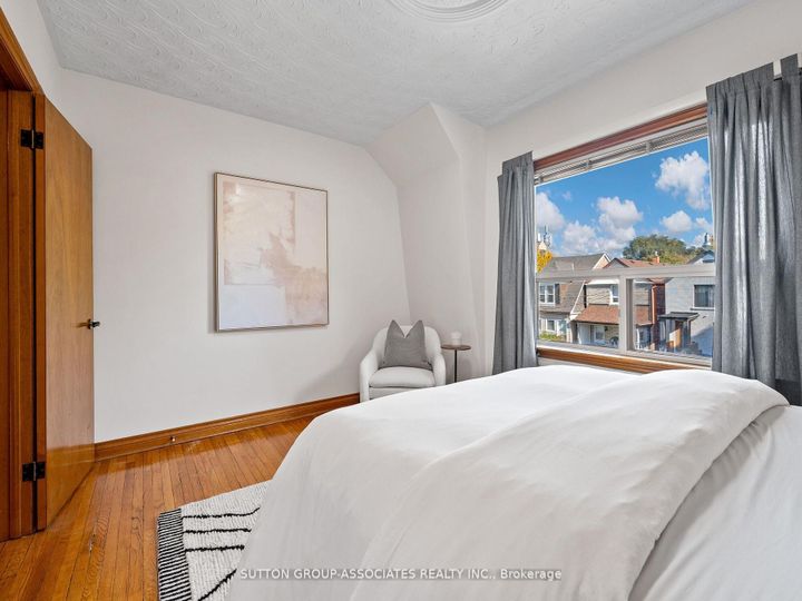 Photo 17 at 696 Crawford Street, Little Italy, Toronto