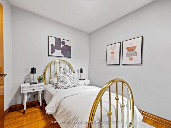 Photo 18 at 696 Crawford Street, Little Italy, Toronto