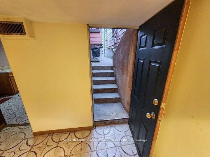 Photo 24 at 696 Crawford Street, Little Italy, Toronto