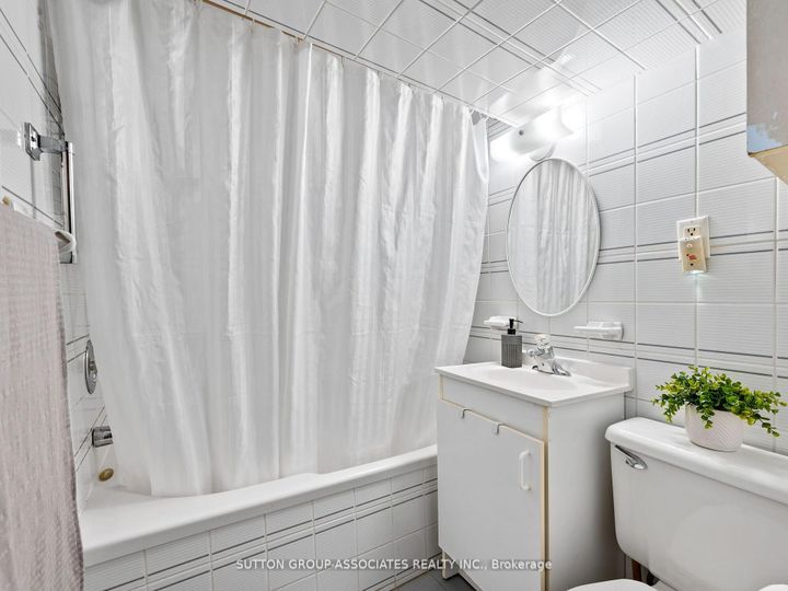 Photo 25 at 696 Crawford Street, Little Italy, Toronto