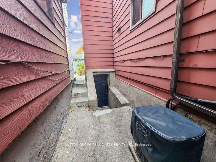 Photo 34 at 696 Crawford Street, Little Italy, Toronto