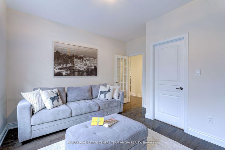 Photo 19 at 18 Deanston Court, Credit Valley, Brampton
