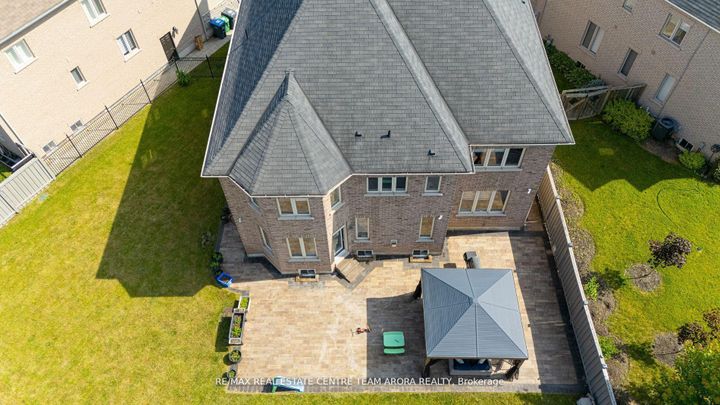 Photo 46 at 18 Deanston Court, Credit Valley, Brampton