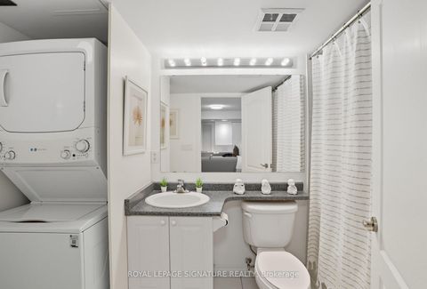 Photo 11 at 402 - 935 Sheppard Avenue W, Clanton Park, Toronto