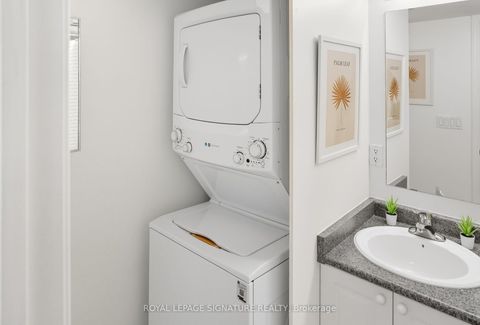 Photo 12 at 402 - 935 Sheppard Avenue W, Clanton Park, Toronto