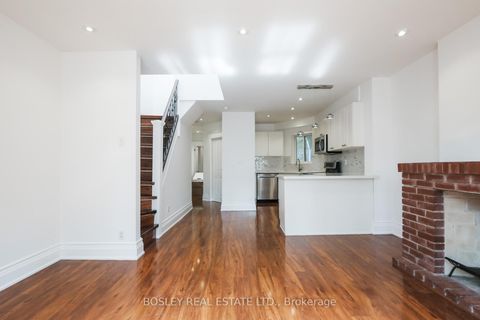 Photo 18 at 123 Seaton Street, Moss Park, Toronto