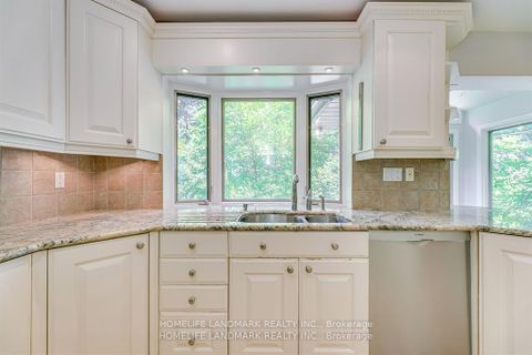 Photo 4 at 115 Wolfdale Avenue, SW Southwest, Oakville