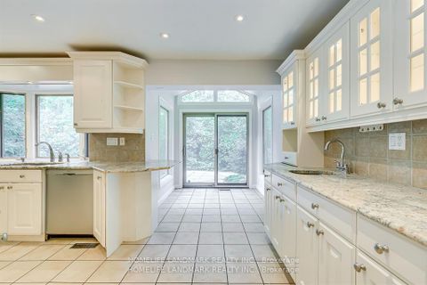 Photo 6 at 115 Wolfdale Avenue, SW Southwest, Oakville