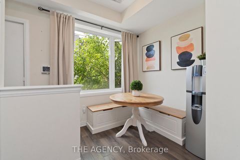 Photo 5 at 19 Thomas Mulholland Drive, CFB, Toronto Photo 5 at 19 Thomas Mulholland Drive, CFB, Toronto