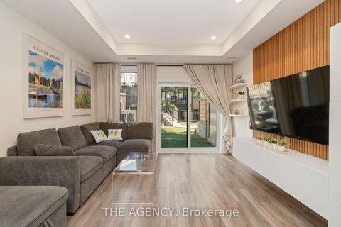 Photo 12 at 19 Thomas Mulholland Drive, CFB, Toronto Photo 12 at 19 Thomas Mulholland Drive, CFB, Toronto