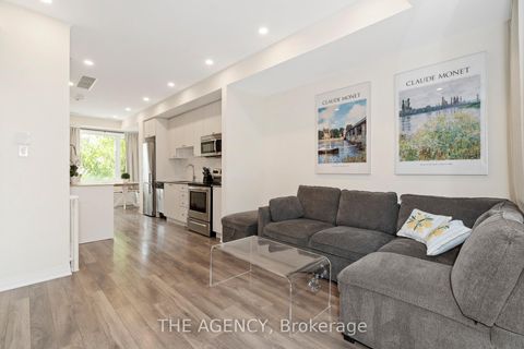 Photo 13 at 19 Thomas Mulholland Drive, CFB, Toronto