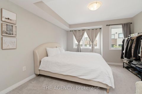 Photo 15 at 19 Thomas Mulholland Drive, CFB, Toronto Photo 15 at 19 Thomas Mulholland Drive, CFB, Toronto