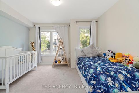 Photo 23 at 19 Thomas Mulholland Drive, CFB, Toronto