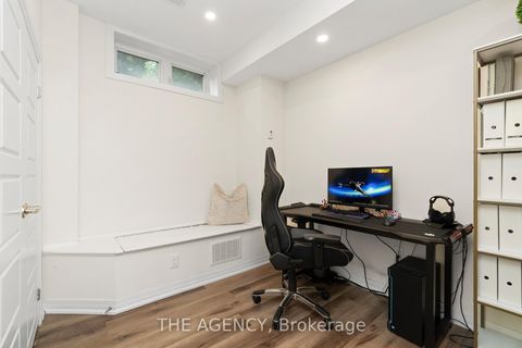 Photo 25 at 19 Thomas Mulholland Drive, CFB, Toronto