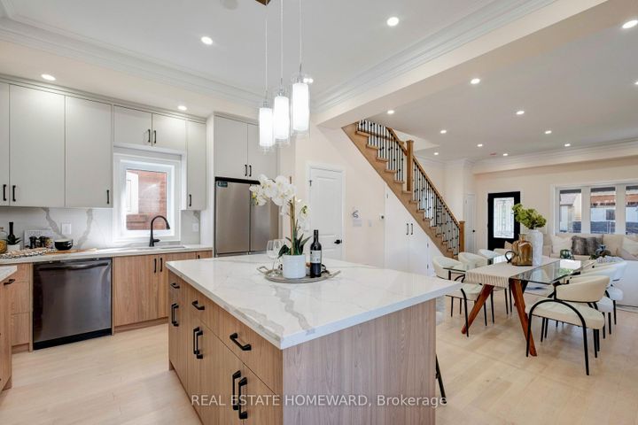 Photo 17 at 139 Westlake Avenue, Lumsden, Toronto
