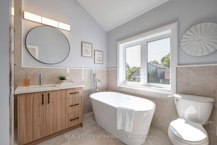 Photo 22 at 139 Westlake Avenue, Lumsden, Toronto