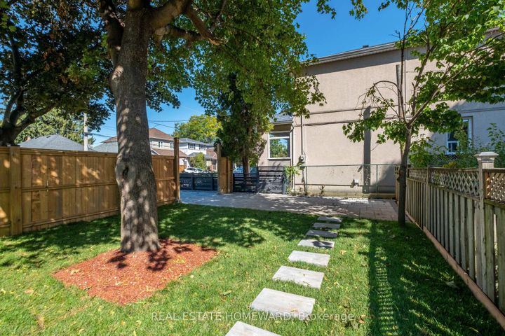 Photo 39 at 139 Westlake Avenue, Lumsden, Toronto