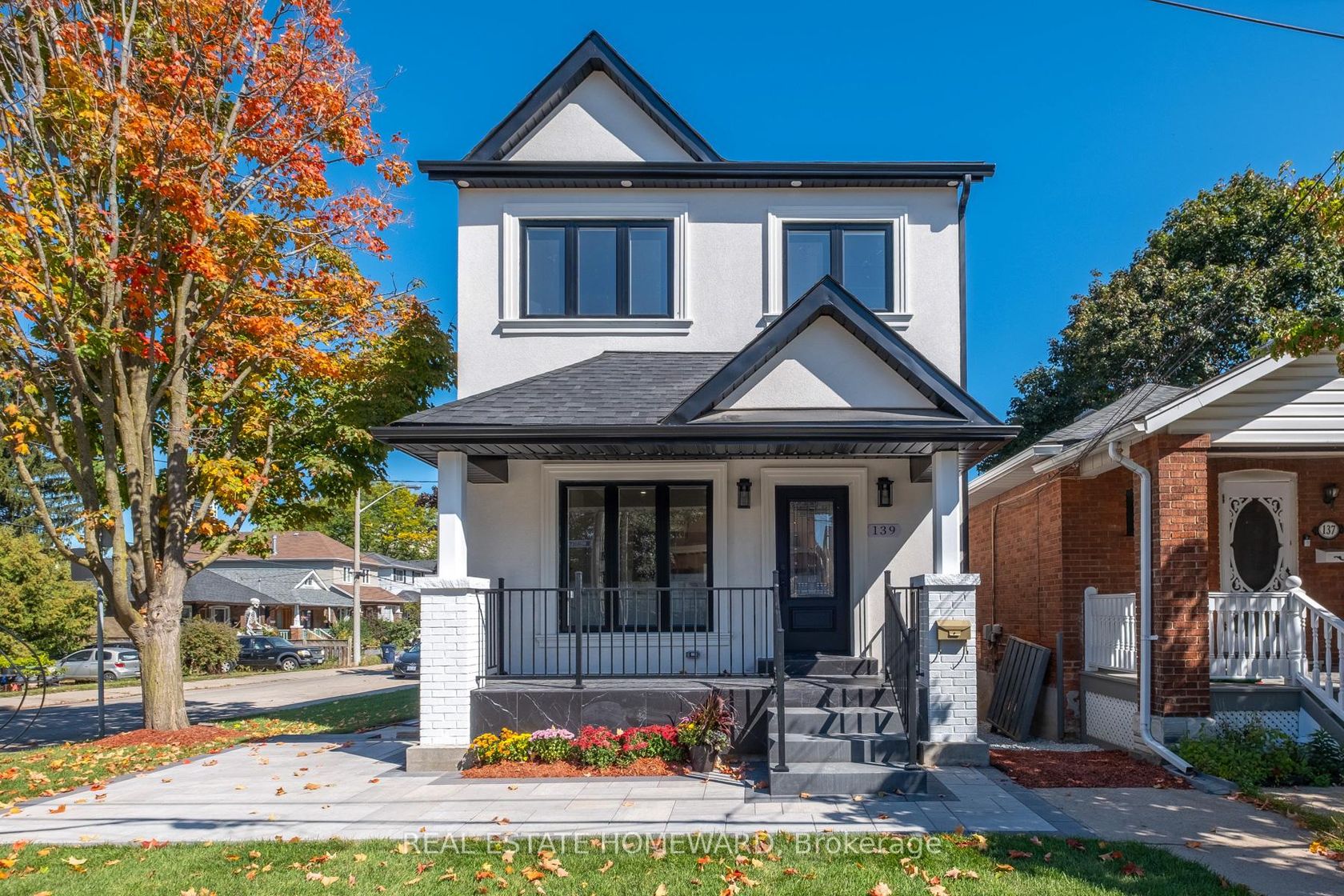 139 Westlake Avenue, Lumsden, Toronto 2