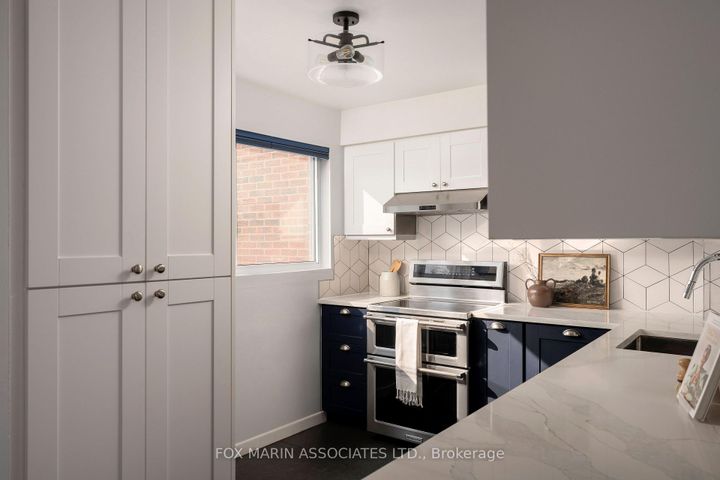 Photo 5 at 130 - 90 Edgewood Avenue, Woodbine Corridor, Toronto