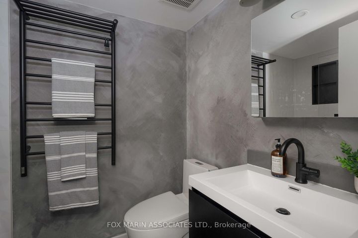 Photo 24 at 130 - 90 Edgewood Avenue, Woodbine Corridor, Toronto