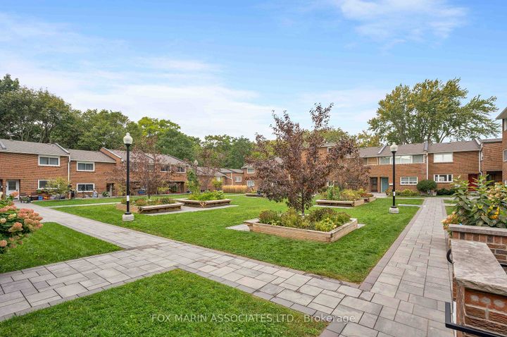 Photo 41 at 130 - 90 Edgewood Avenue, Woodbine Corridor, Toronto