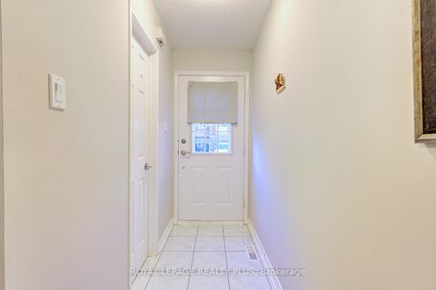 Photo 2 at 767 Playter Crescent, Armitage, Newmarket