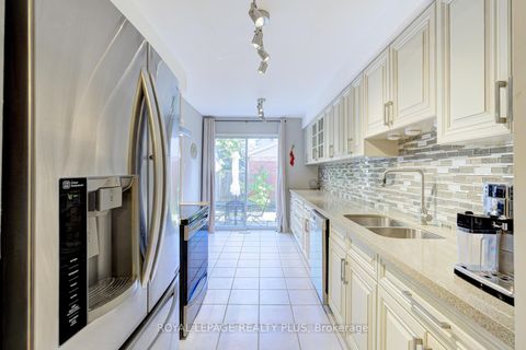 Photo 14 at 767 Playter Crescent, Armitage, Newmarket