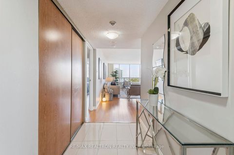 Photo 7 at 1503 - 150 Alton Towers Circle, Milliken, Toronto