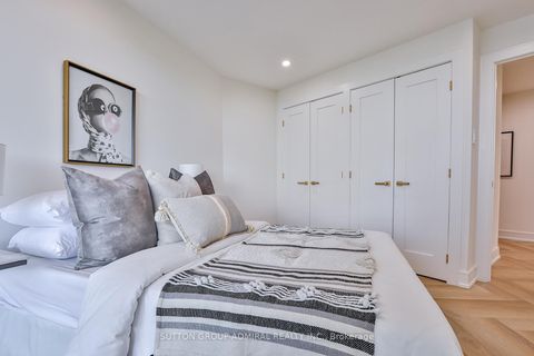 Photo 22 at 610 - 7250 Yonge Street, Yorkhill, Vaughan