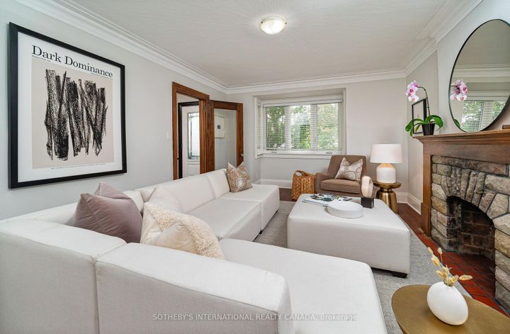 Photo 4 at 147 Rumsey Road, Leaside, Toronto