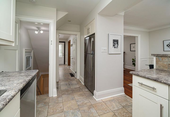 Photo 8 at 147 Rumsey Road, Leaside, Toronto
