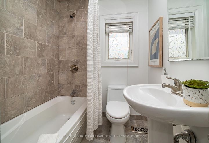 Photo 17 at 147 Rumsey Road, Leaside, Toronto