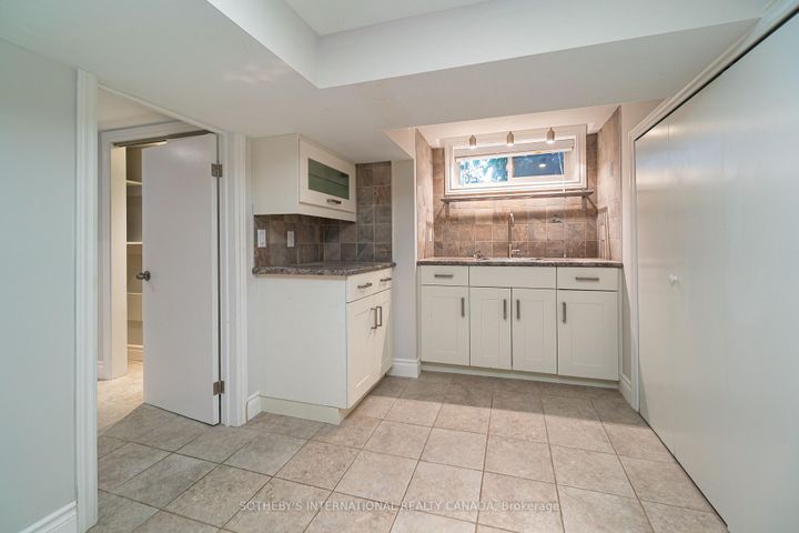 Photo 24 at 147 Rumsey Road, Leaside, Toronto