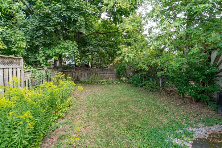 Photo 30 at 147 Rumsey Road, Leaside, Toronto
