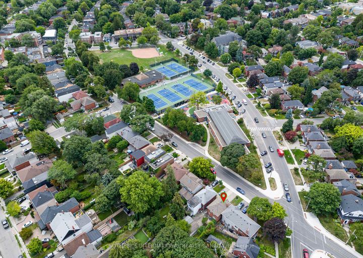 Photo 37 at 147 Rumsey Road, Leaside, Toronto