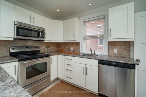 Photo 11 at 147 Rumsey Road, Leaside, Toronto