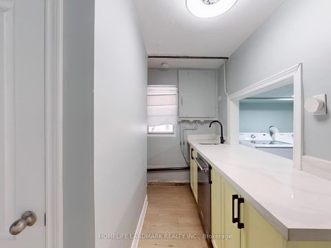 Photo 30 at 24 Kewbeach Avenue, The Beaches, Toronto
