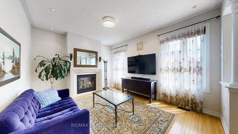 Photo 6 at 475 Kwapis Boulevard, Woodland Hill, Newmarket