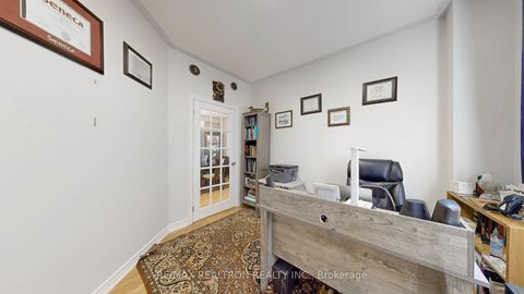 Photo 14 at 475 Kwapis Boulevard, Woodland Hill, Newmarket