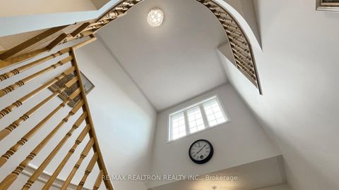 Photo 16 at 475 Kwapis Boulevard, Woodland Hill, Newmarket